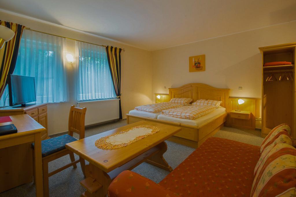 Landgasthof Rieger Dangenstorf Room photo